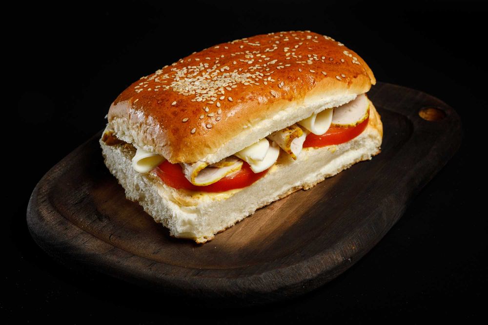 Напівфабрикати від виробника, фаст фуд, співпраця з дистриб'ютором.