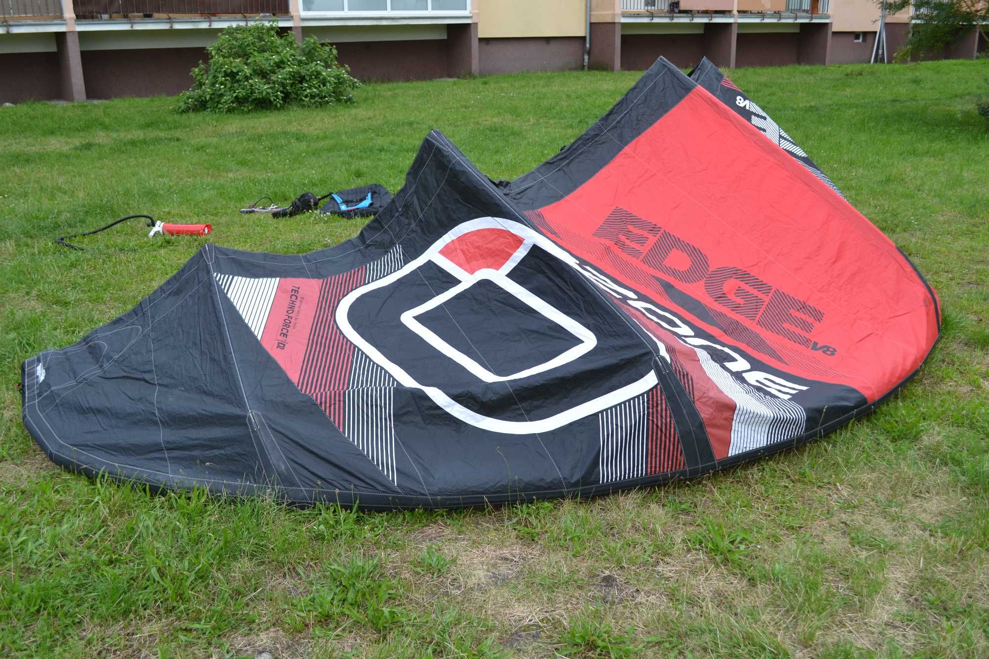 Latawiec Ozone Edge V8 13m2 + Bar
