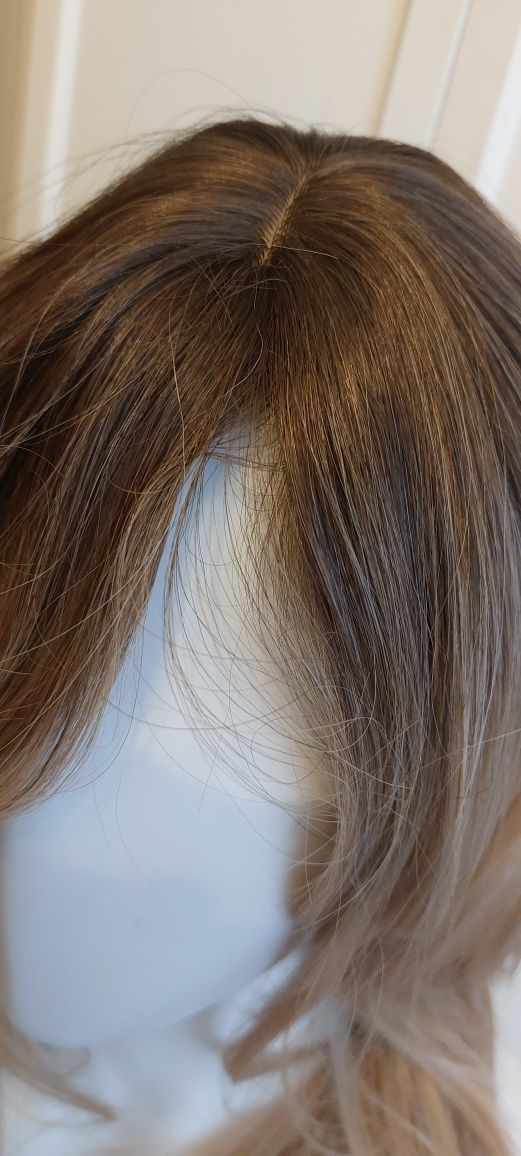 Peruka blond jak naturalna nowa