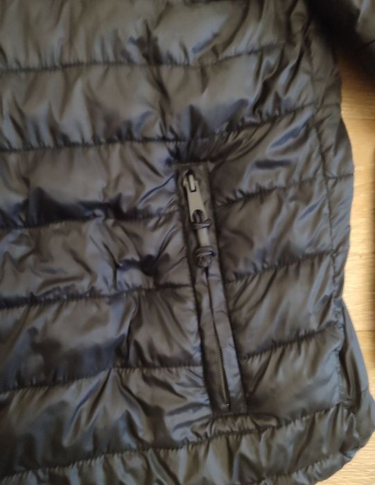 Мужская черная  куртка