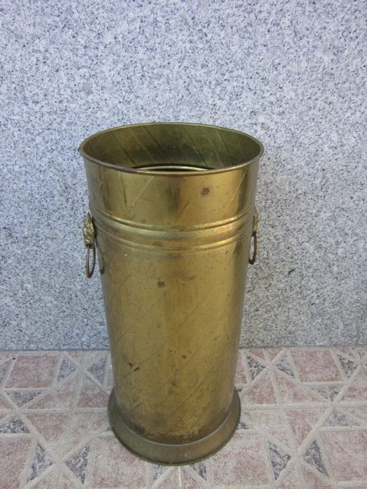 bengaleiro ou guarda chuveiro antigo em metal