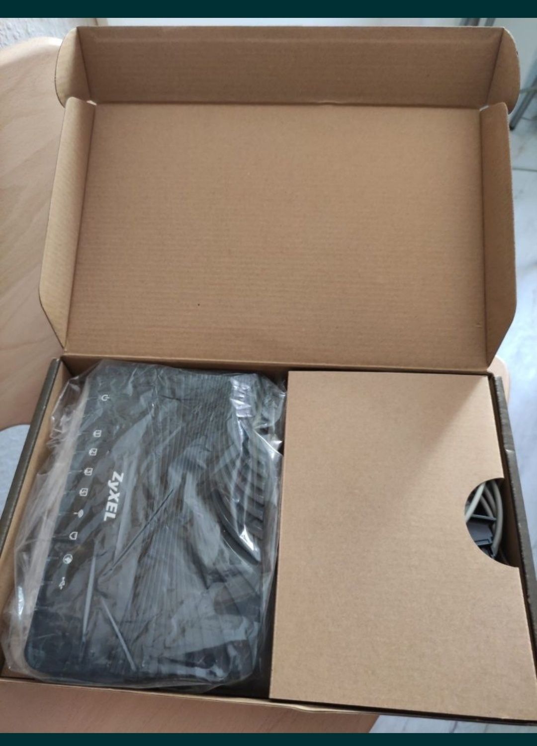 Zyxel Router ruter do internetu do komputera laptopa VMG-1312 B Series