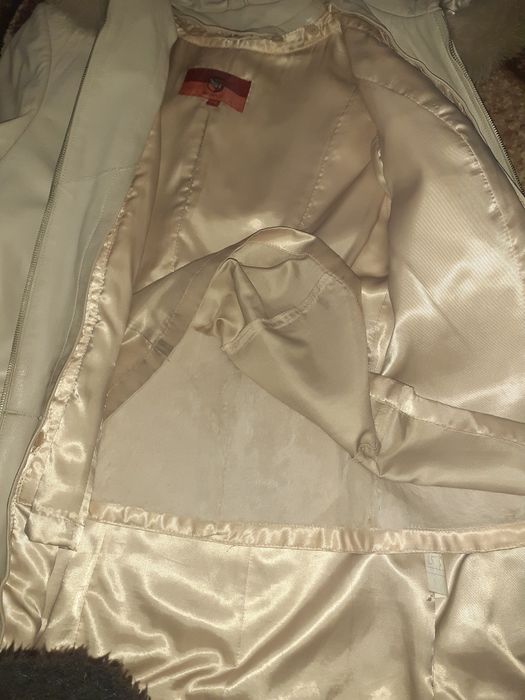 Карточка молочная,  натуральная кожа, на меховой подстежке, всесезон