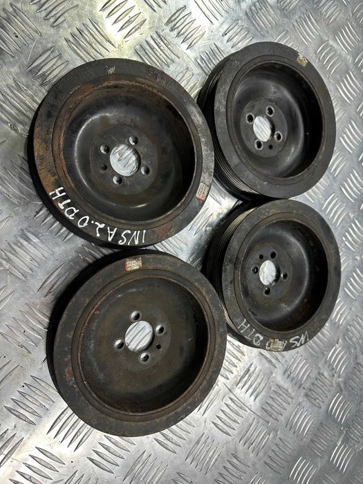 Шкив коленвала opel insignia 2.0 cdti A20DTH 08-    55563401