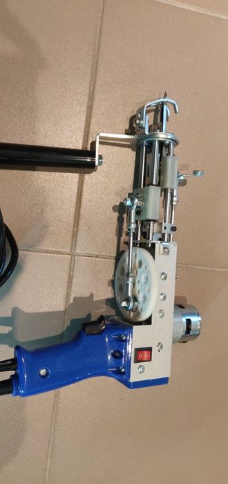 Рафтінговий пістолет для килимів