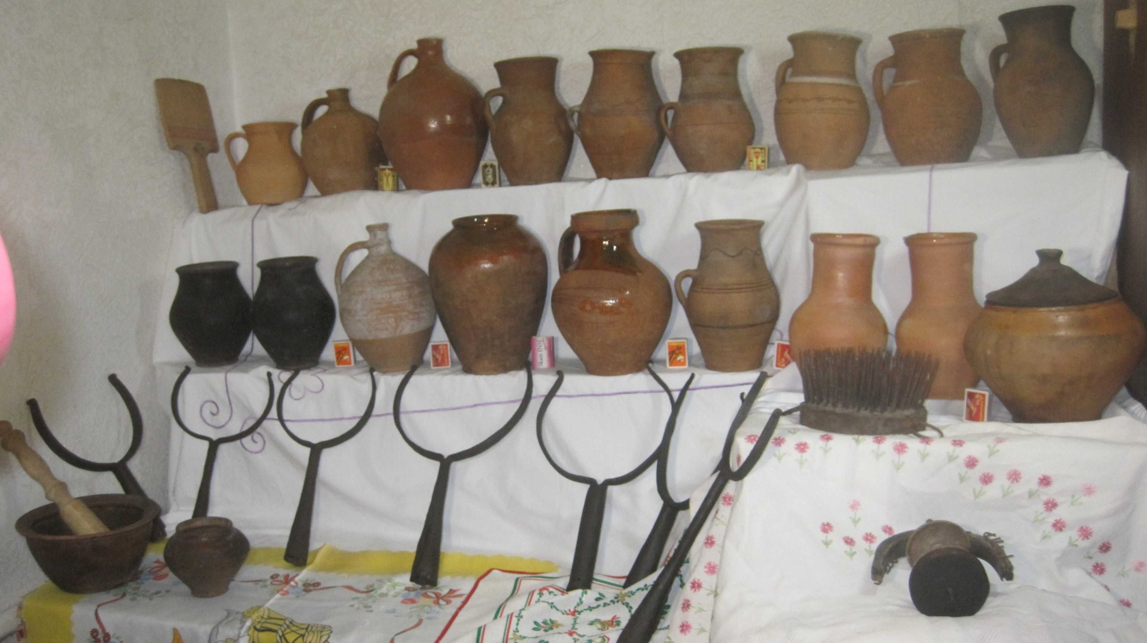 старовині реліквії 19 століття унікальна Колекція старини УПАКУЄМО