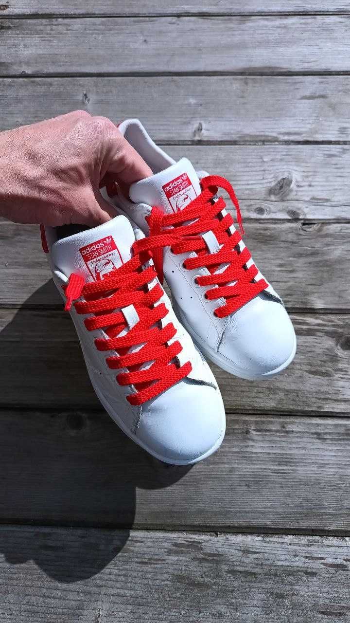 Кросівки (38р, устілка 23.5см) Кросівки Адідас (оригінал) Adidas