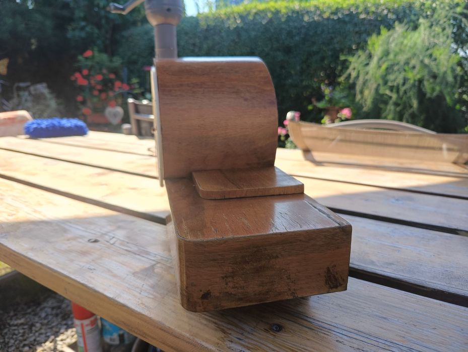 Sprzedam stary drewniany zegar kominkowy z 1962 roku