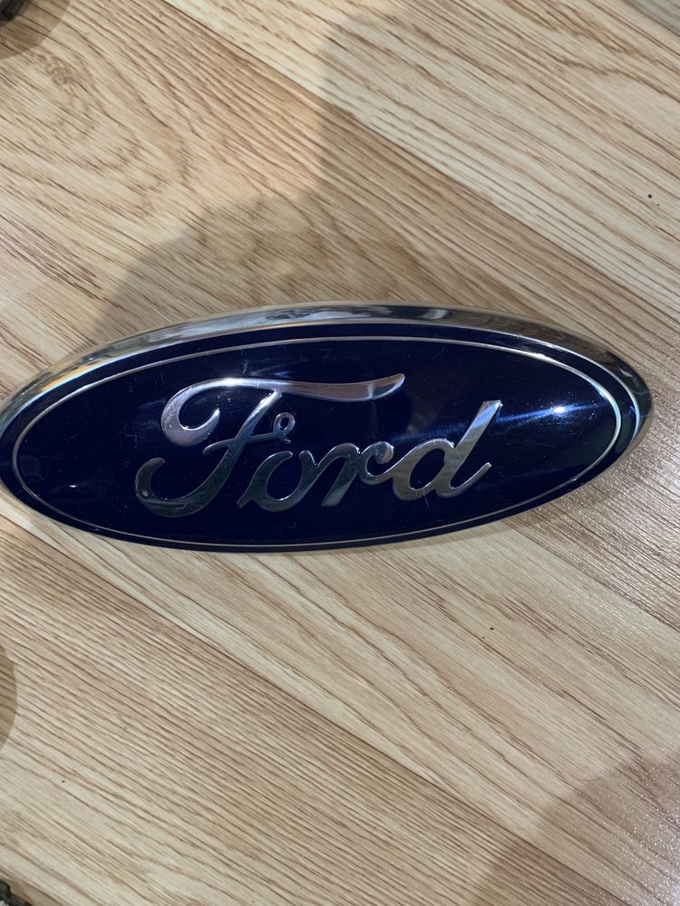 Значок Ford оригінальний бу