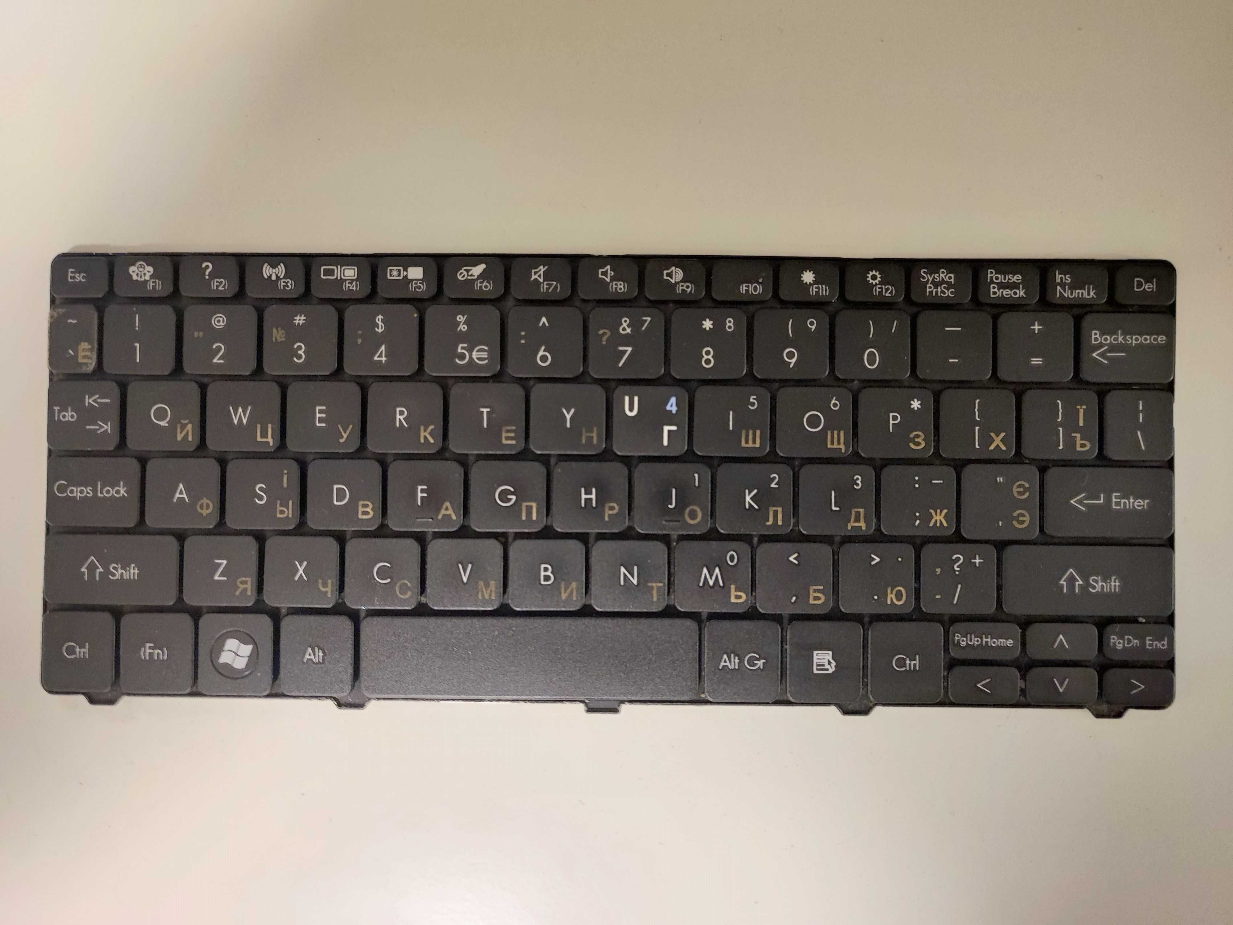 Клавиатура Gateway LT28 LT40 Acer aspire one 521 D255 (AEZE6R00010)