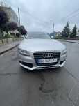 Ауді а4 b8 в доброму стані