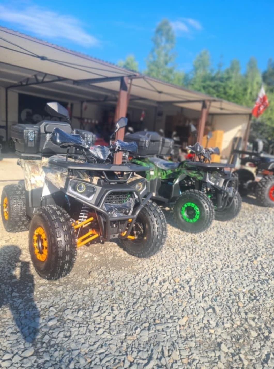 Quady , quad Najnowszy Hunter Comander military version 125cc!