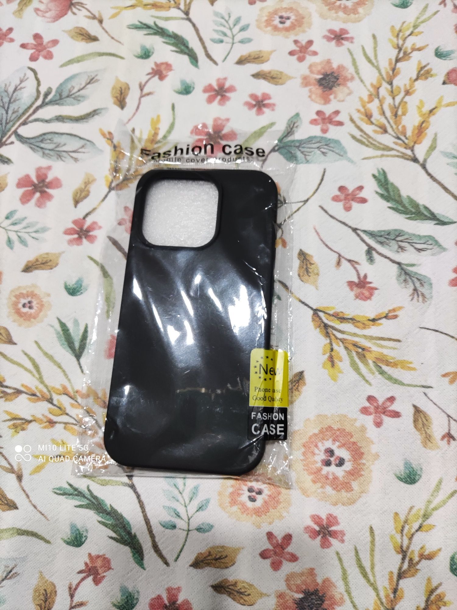 Bolsa Silicone iPhone 15 Pro Nova