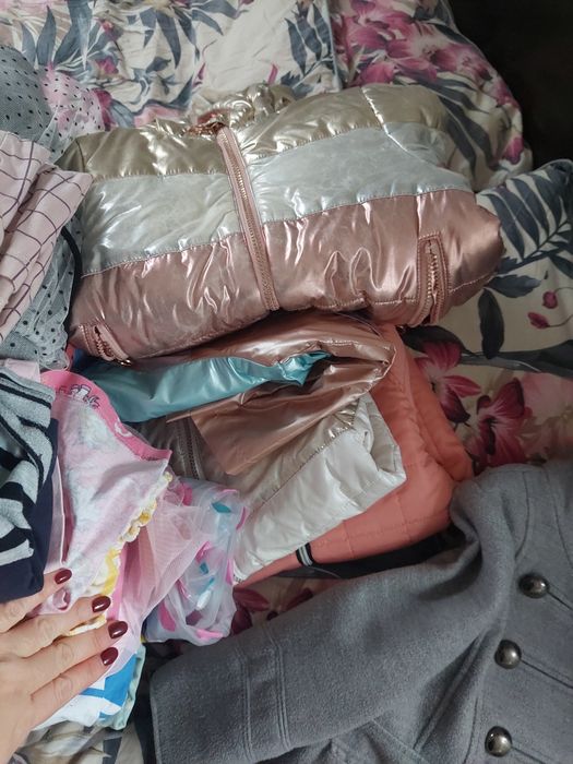 Ubrania dziewczynka 110-116