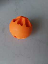 Zabawka na przysmaki piłka Fiboo pomarańczowa