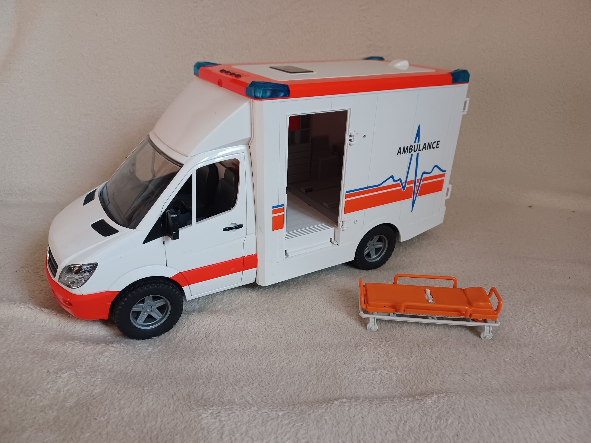 Karetka Bruder ambulans
