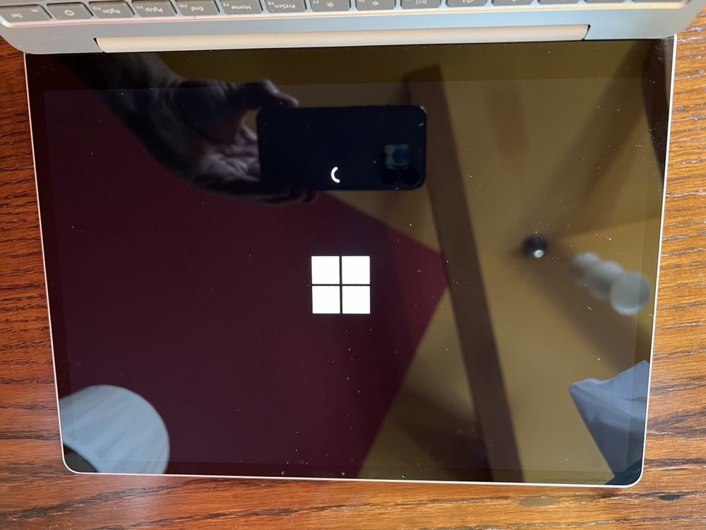 Laptop Microsoft Surface G jak nowy
