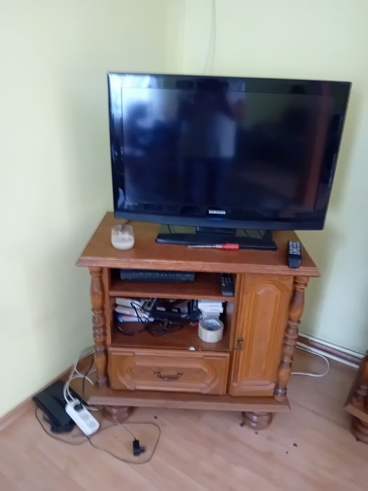 Szafka pod telewizor