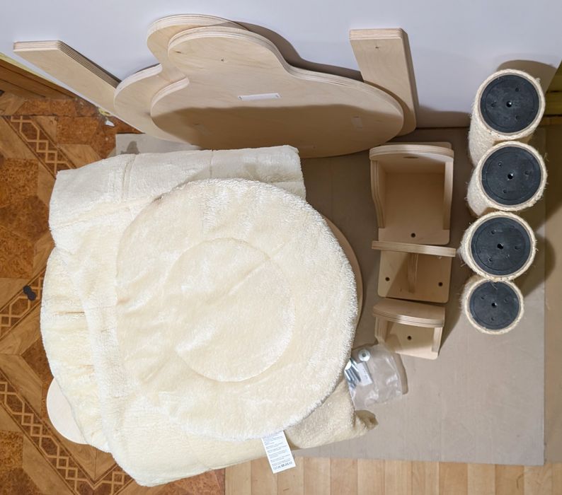 Natural Paradise Magnolia Drapak Dla Kota Mocowany Do Ściany Kremowy