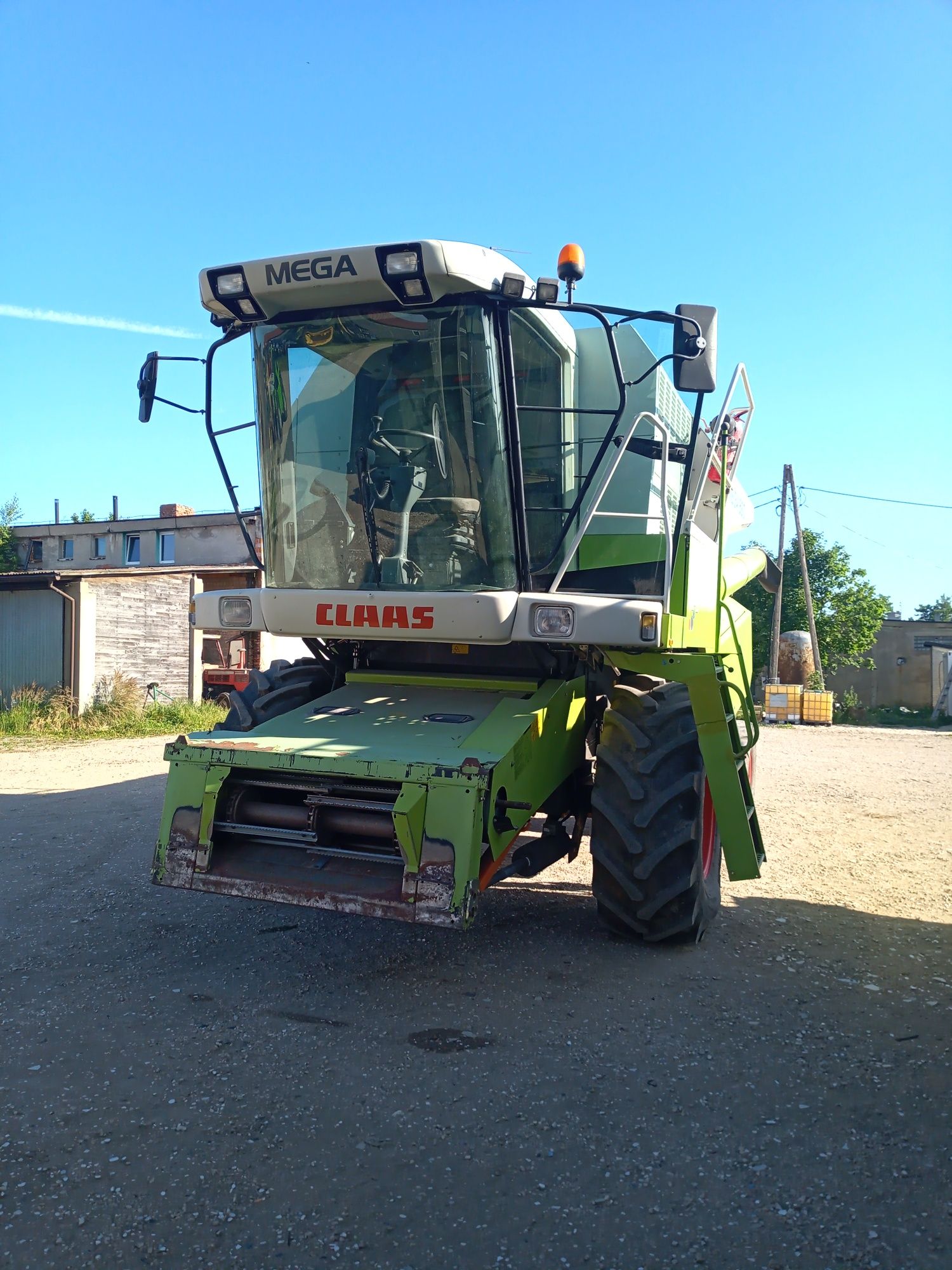 Claas mega 350 lexion 360