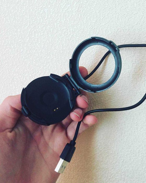 Смарт-годинник ( MaxCom ) Fit FW32 Neon з силіконовим ремінцем.