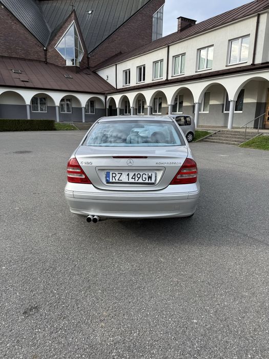 Mercedes benz c180 kompressor