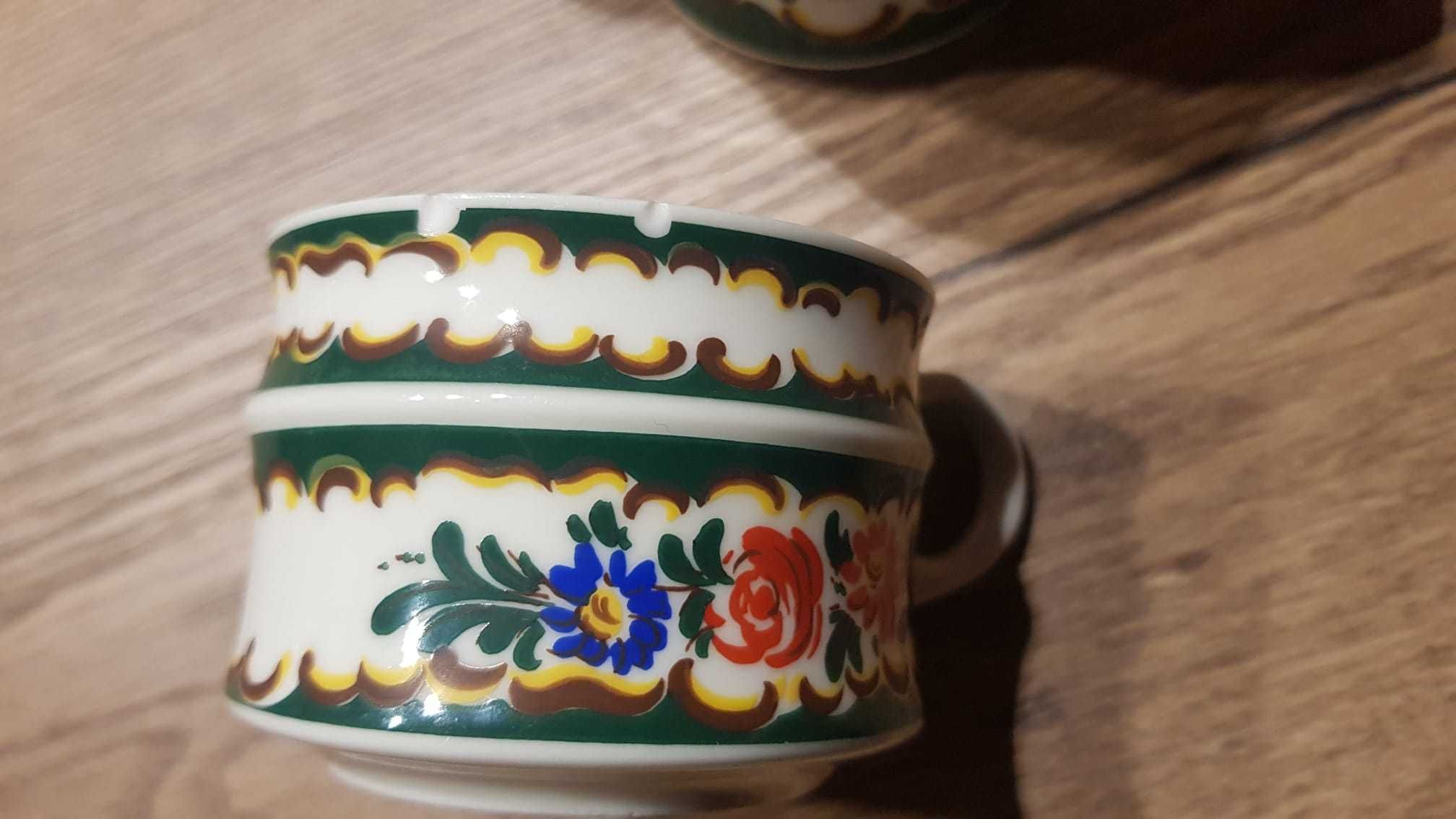 Porcelanowy zestaw do kawy lub herbaty