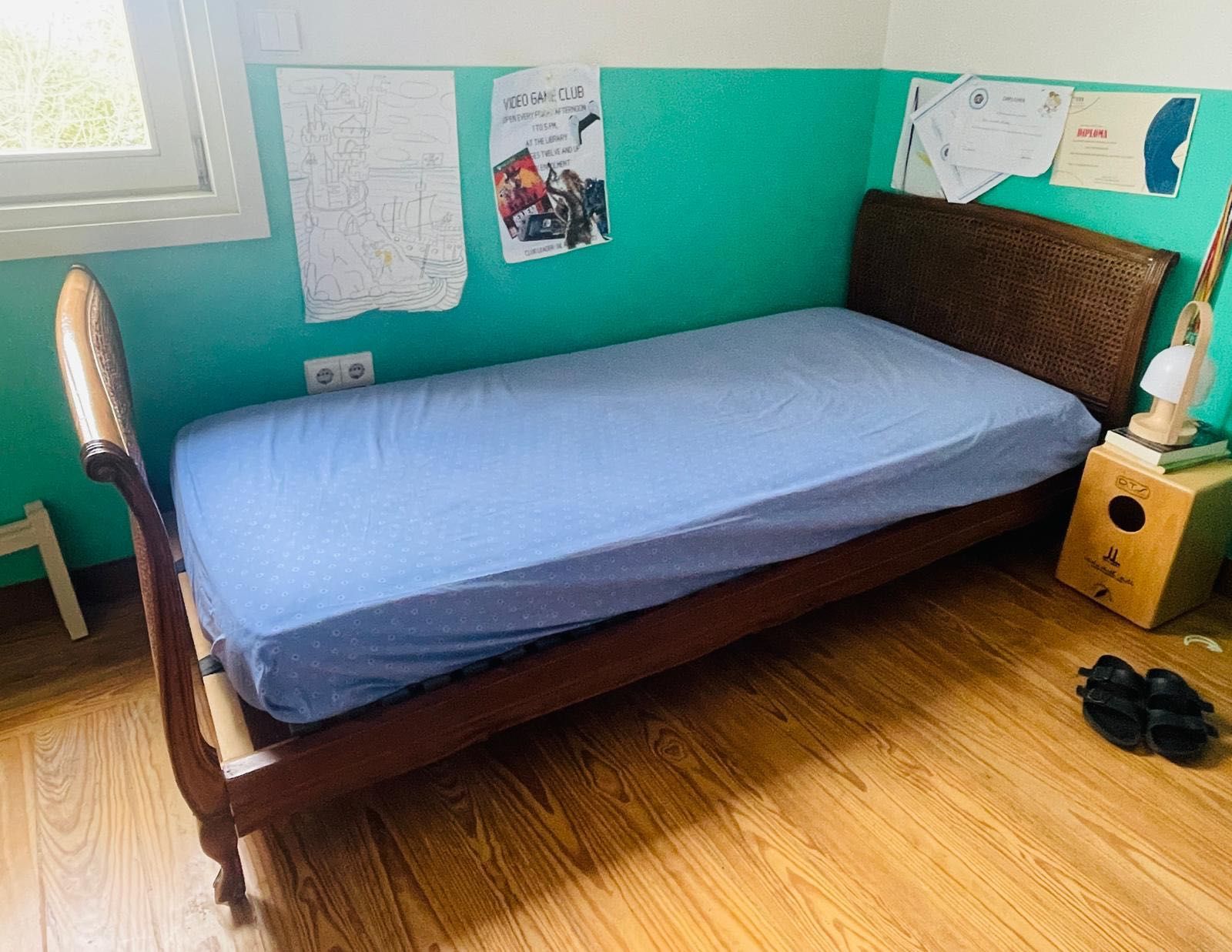 Cama design Arte nova