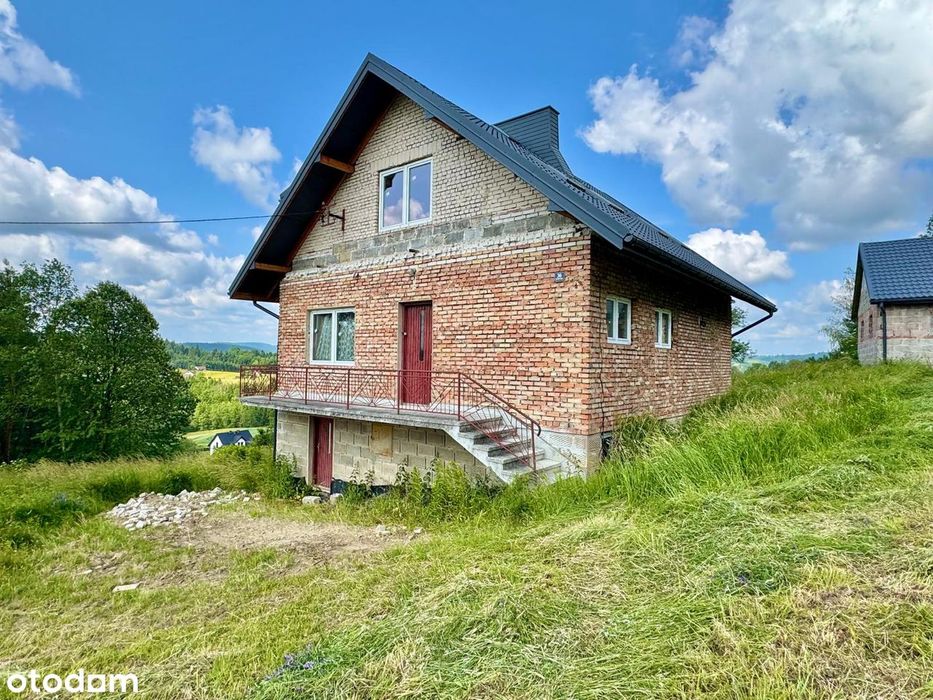 Szukasz dużej działki z domem z malowniczym widokiem w górach?