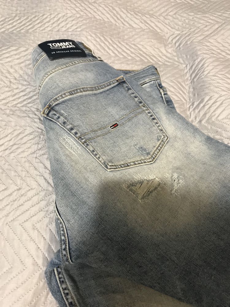 Jasne jeansy 29/32 Tommy Hilfiger Jeans