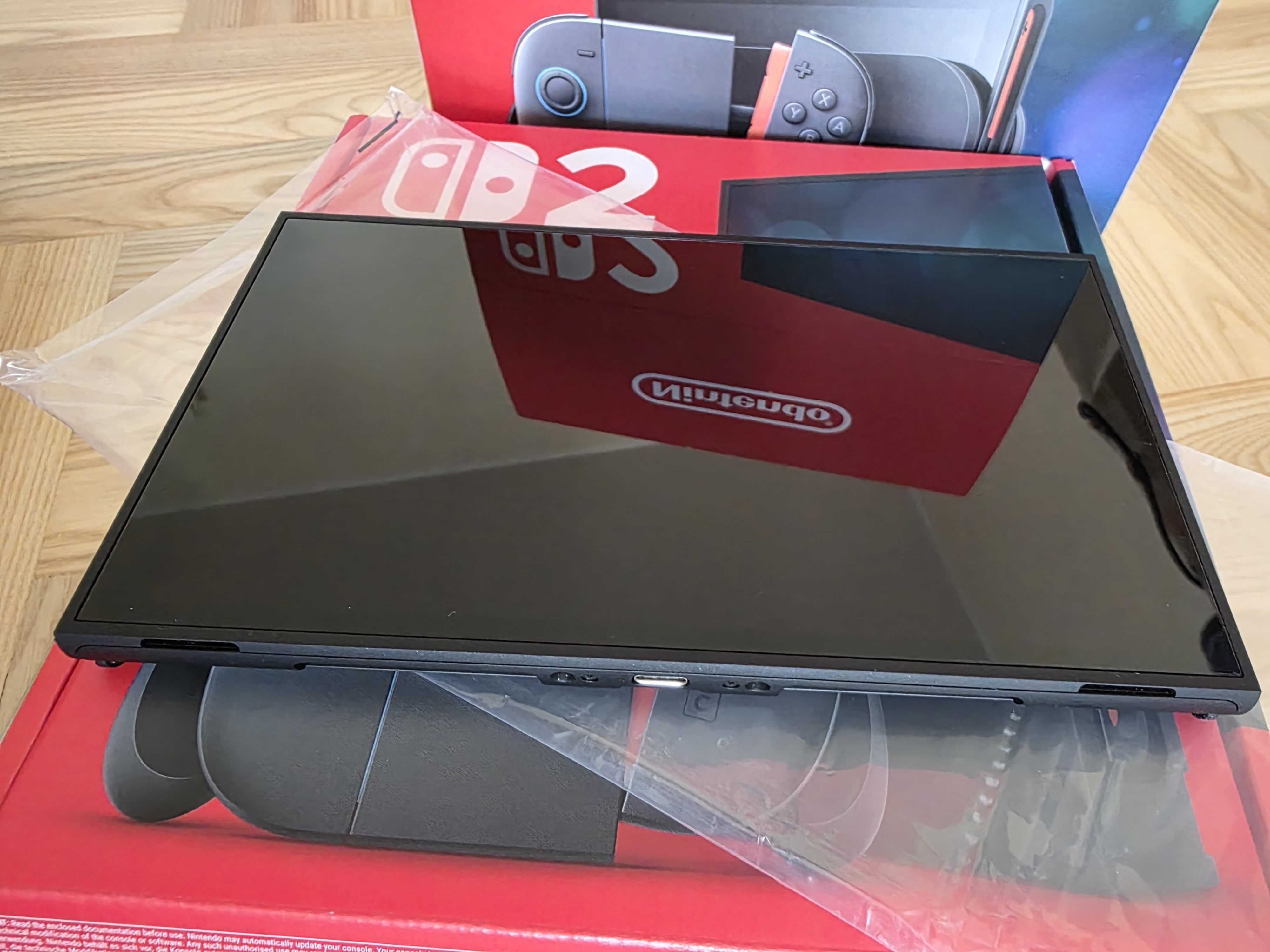 Nintendo Switch 2 + etui