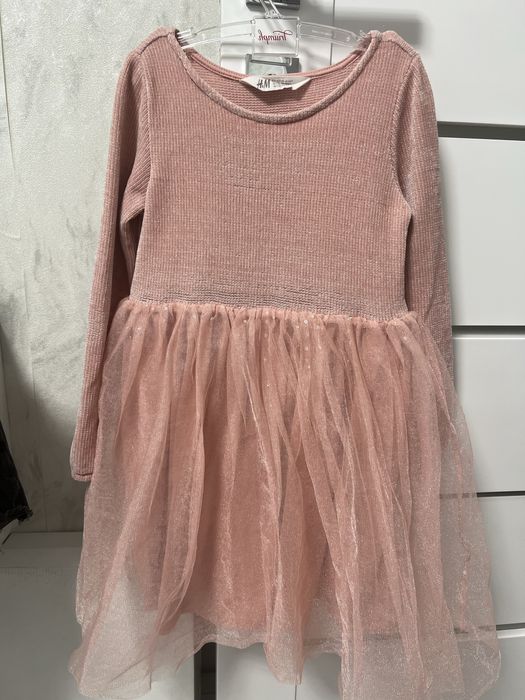 Сукня на дівчинку