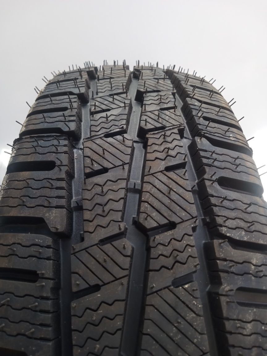 Opona zimowa 195/65R16c Michelin Agilis Alpin