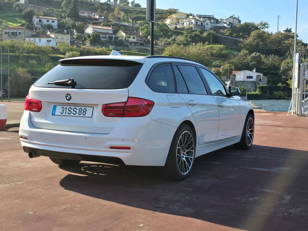 BMW 318D 2017