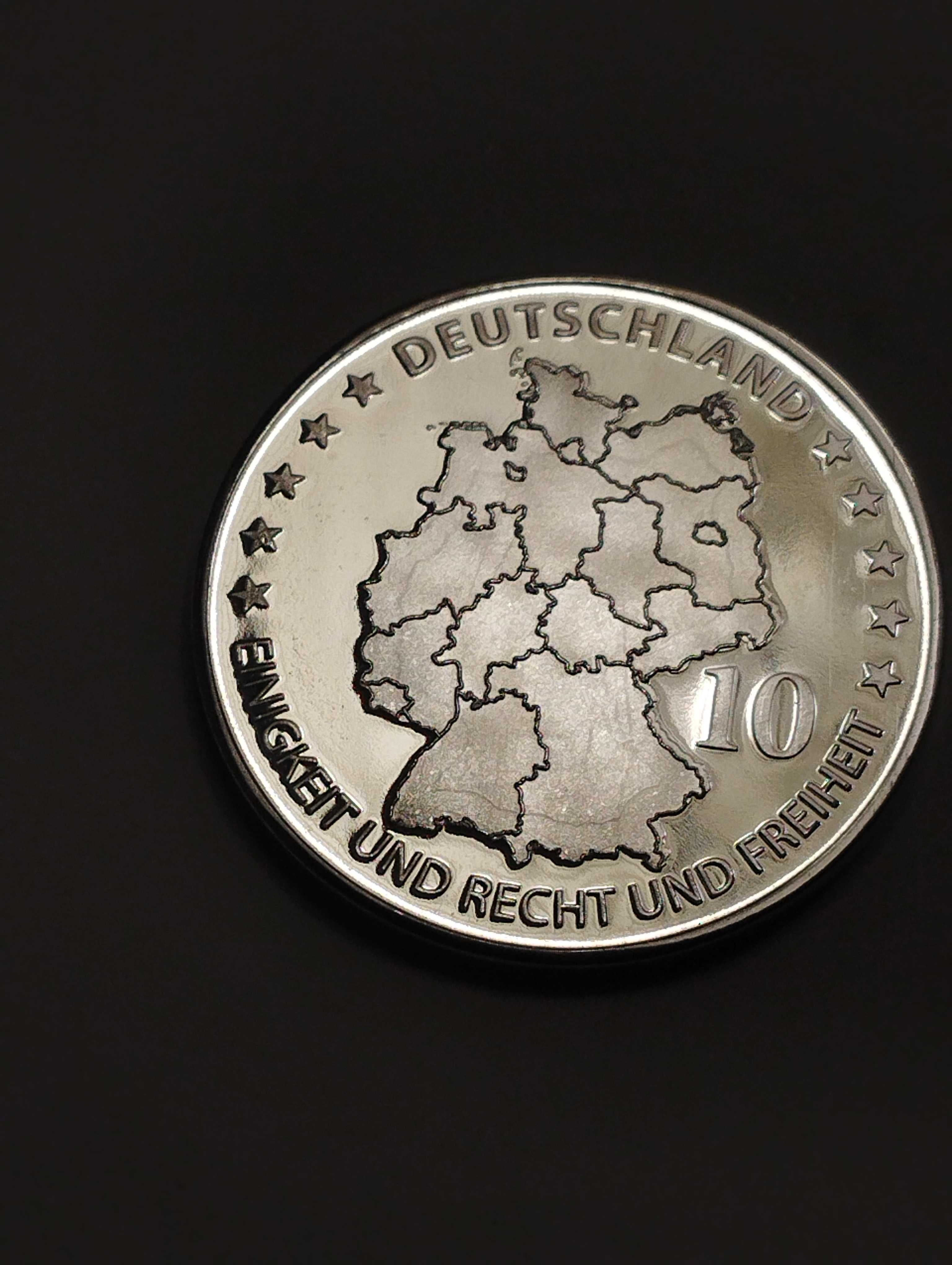 Nowy posrebrzany Medal w kapslu Wspólna Waluta UE 2002r.