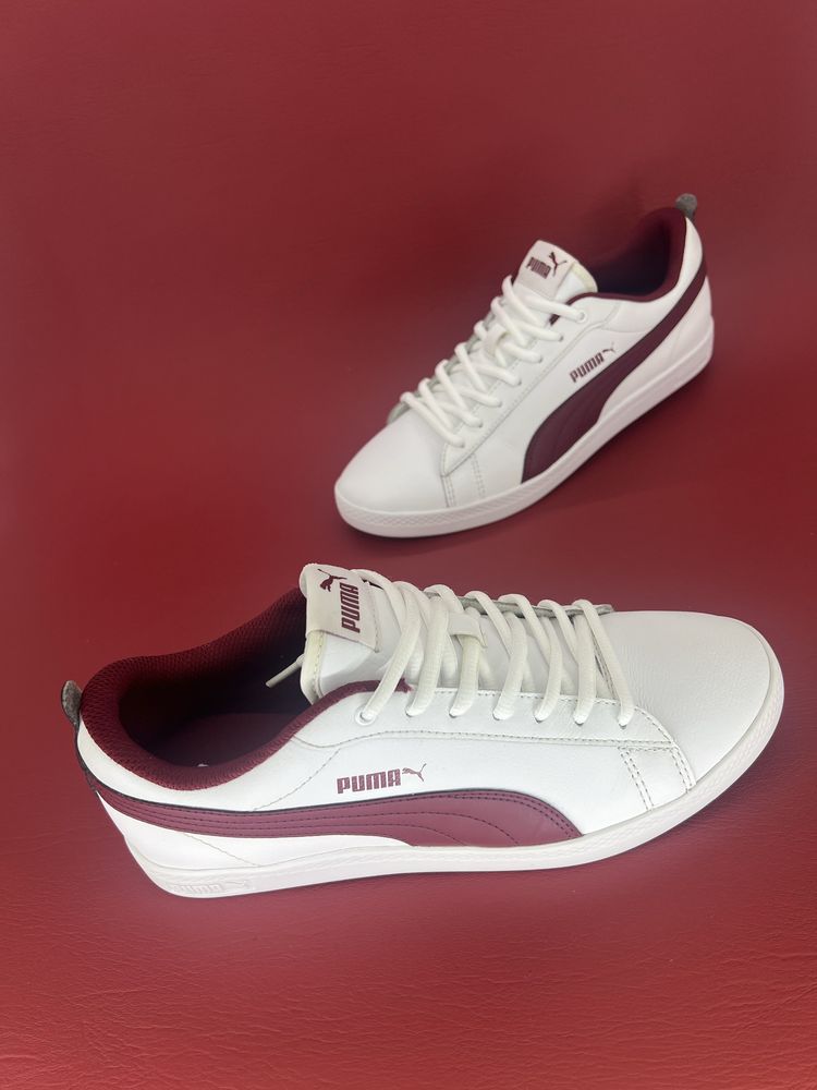 Кросівки жіночі 40р.   Puma Smash v2