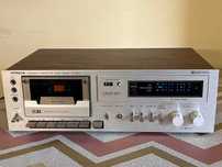 Кассетная дека Hitachi D-560