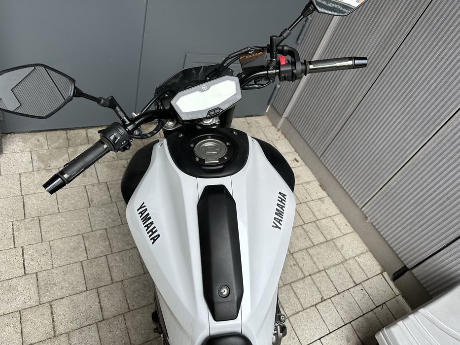 YAMAHA MT 07 kat. A2 idealny stan