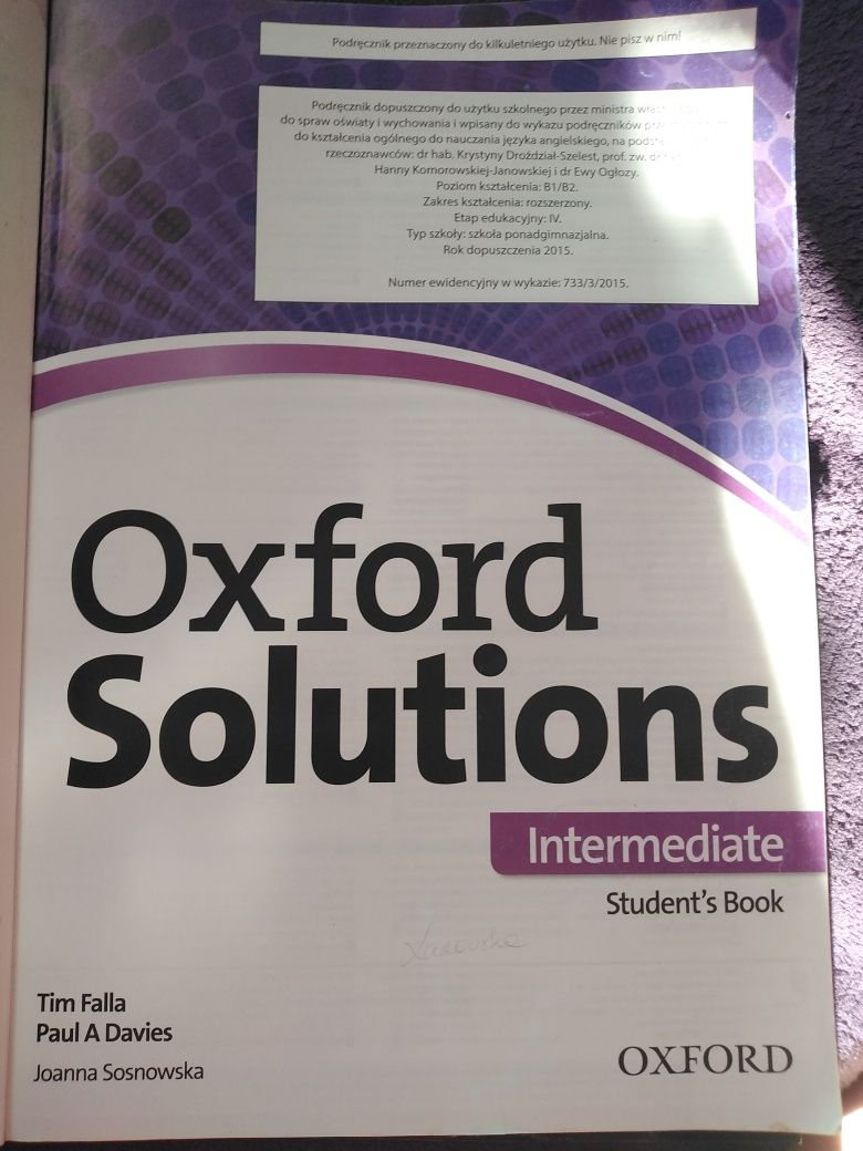 Oxford solutions intermediate