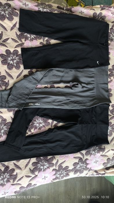 Жіночі костюми для фітнесу ціна за все