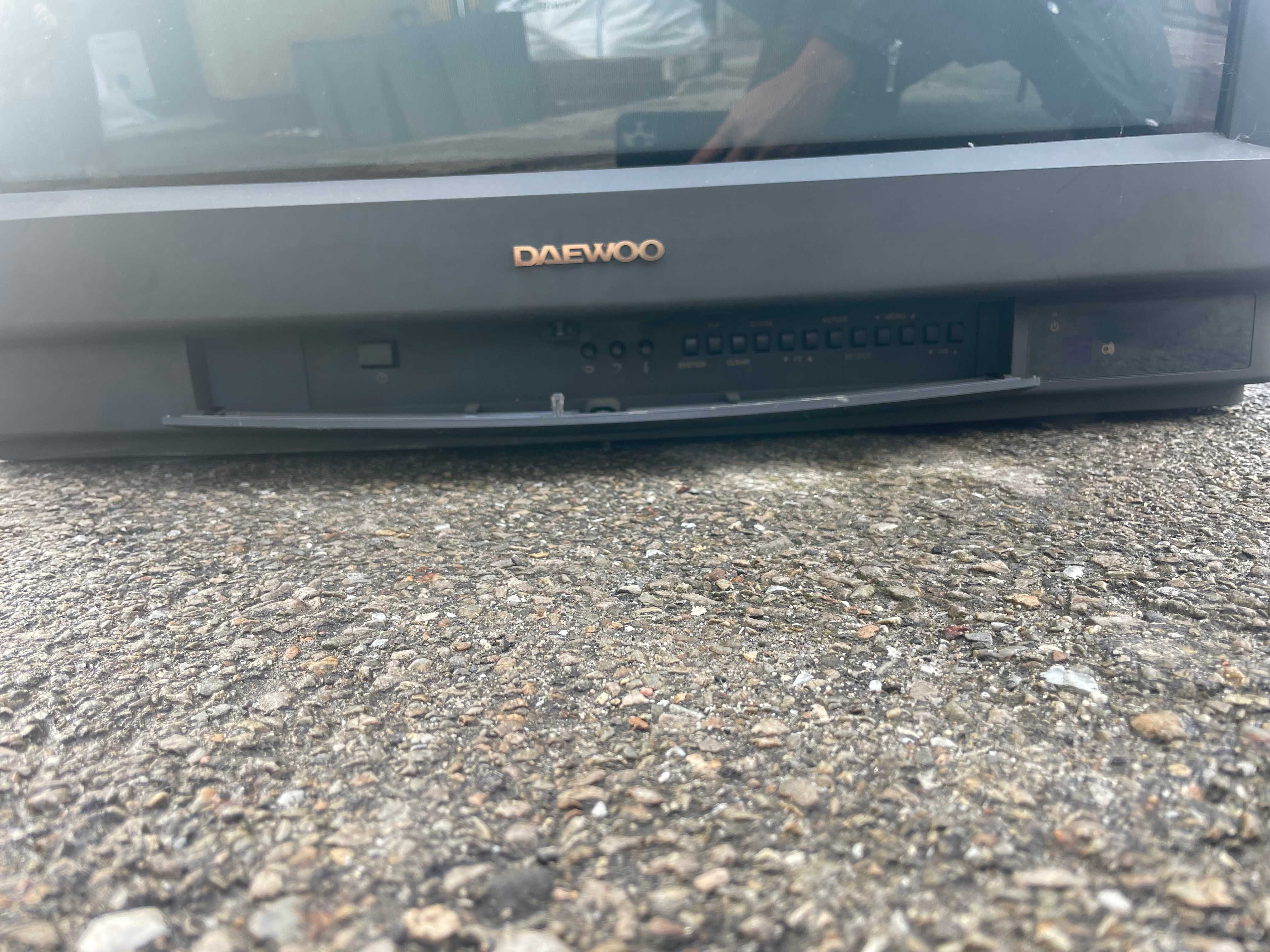 Telewizor kineskopowy Daewoo model DMQ-2597