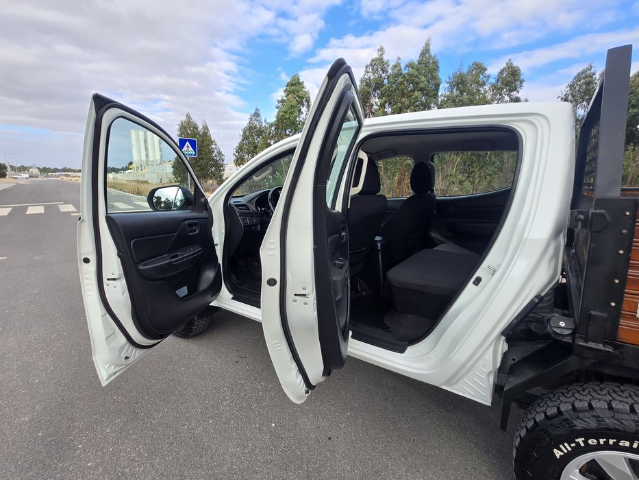 Vendo mitsubishi l200 iva dedutível