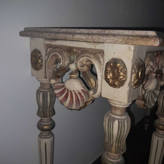 Credência Vintage com tampo de mármore, só até dia 9/11