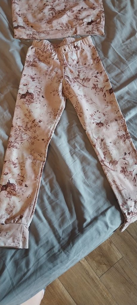 Dresik dres r. 122 róże Emsa super wygodne