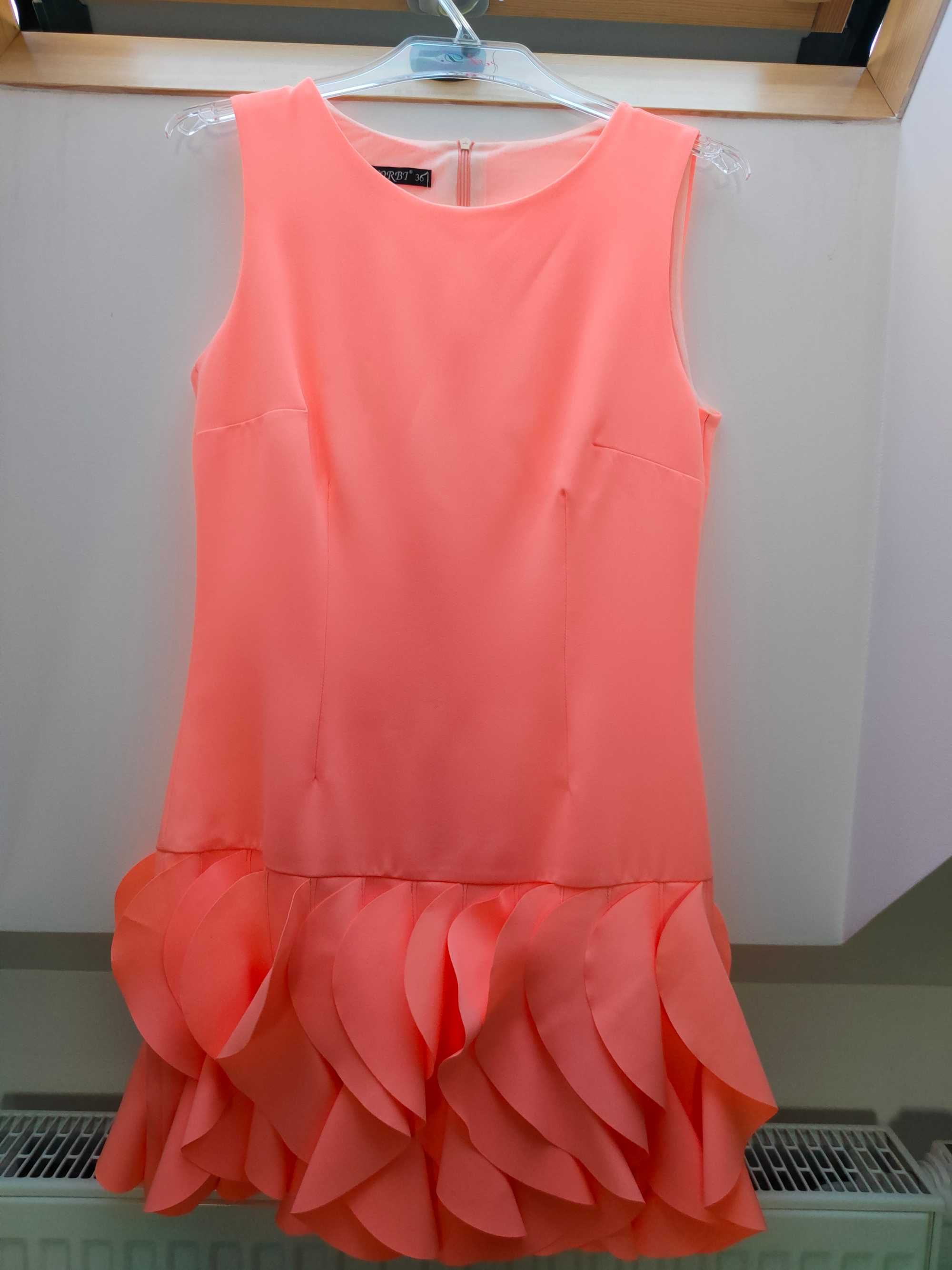 Sukienka neonowa 36