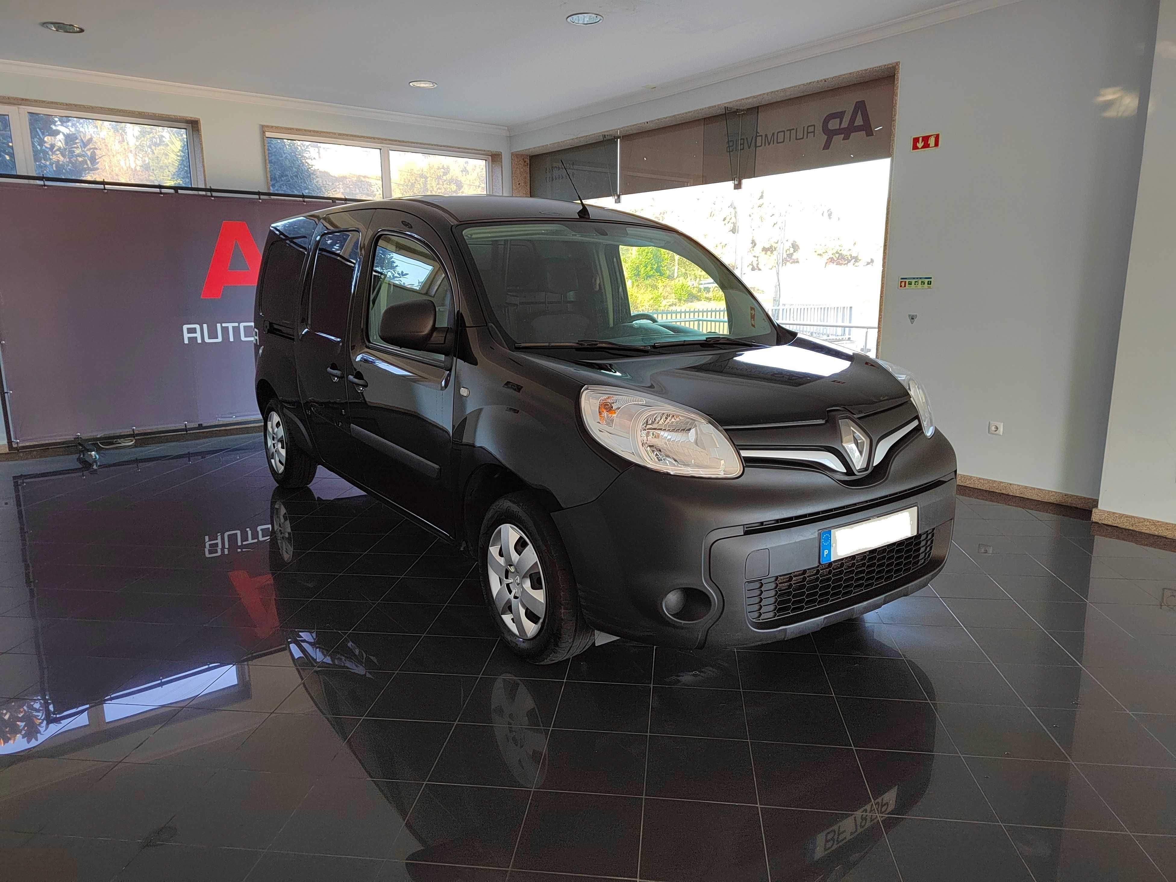 Renault Kangoo Maxi * 115 CV *6 velocid*2020 * 3 lugares* Iva Dedut