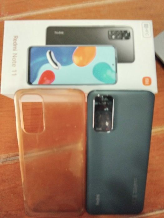 Smartphone XIAOMI Redmi Note 11 6.43'' 128 GB em Caixa como Novo
