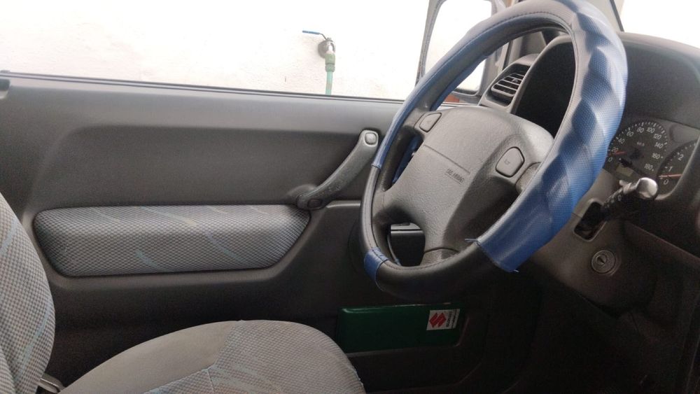 Vende Suzuki Jimmy ano 2002