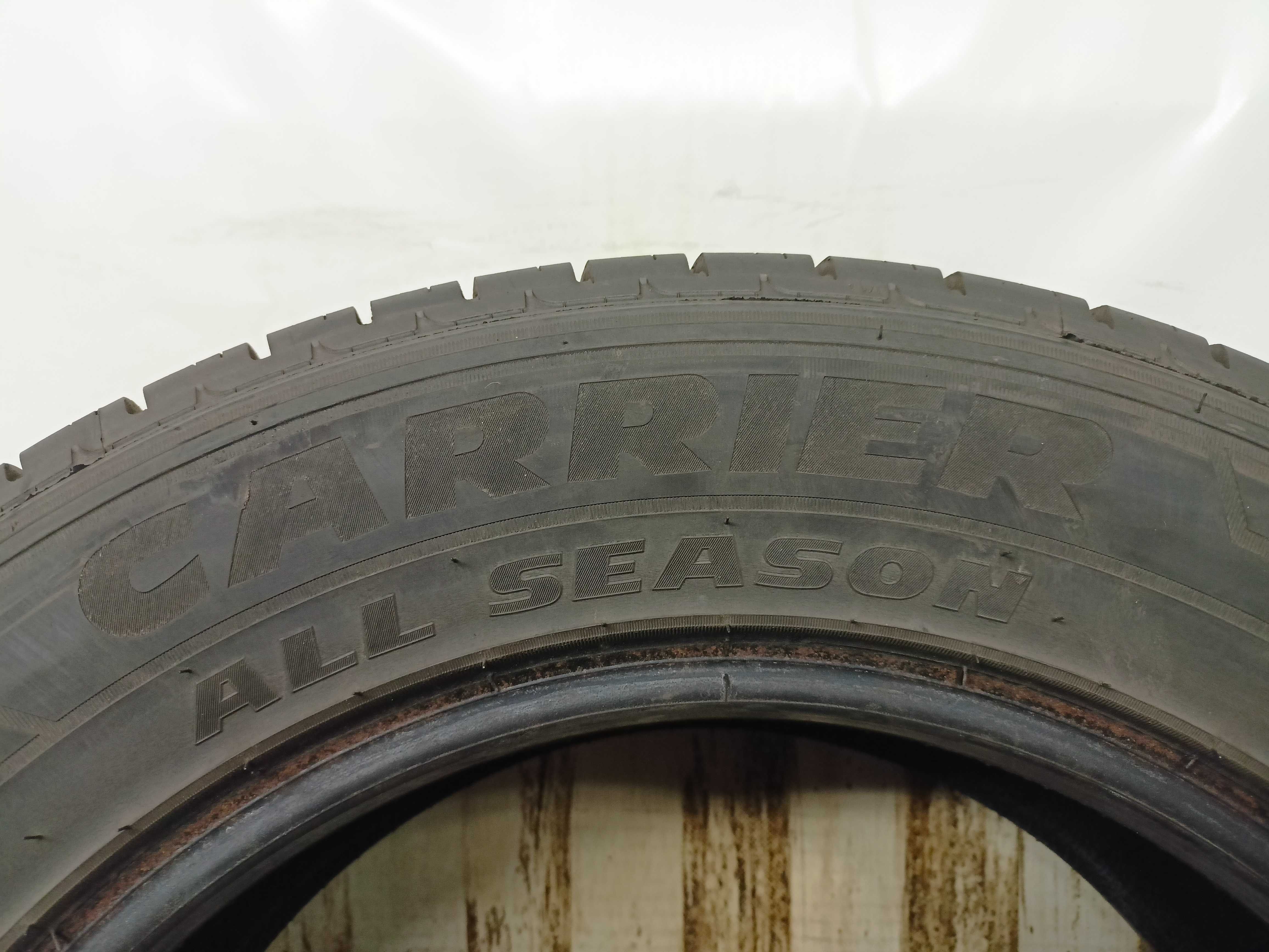 Pirelli Carrier 205/65/16C 2018r. 107/105T (1350)