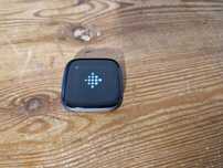 Zegarek sportowy smartwatch Fitbit Versa 2 czarny (2599)